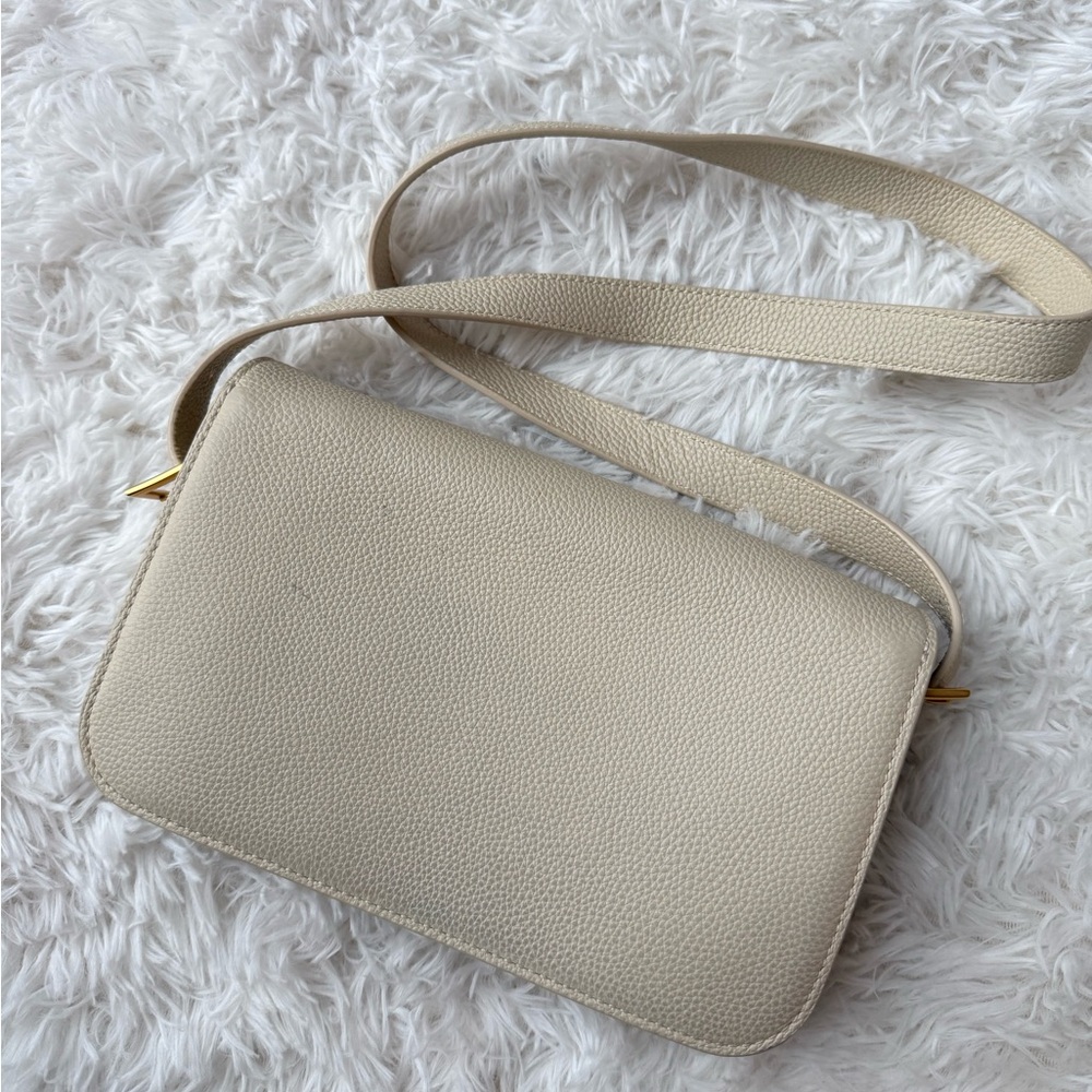 The Curated Classic Bag in Cream like new - Picture 2 of 8
